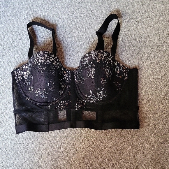 Victoria's Secret Black Embellished Bra Size 36C - Picture 10 of 16